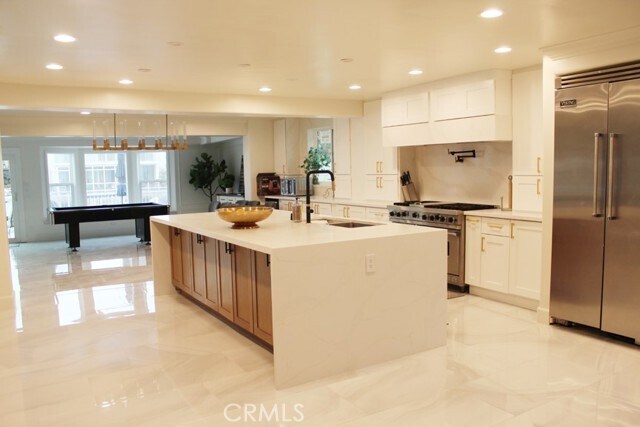 Foto del edificio - 16452 Barnstable Cir