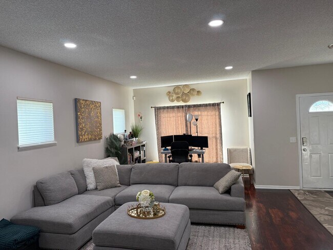 Foto del edificio - 5239 N Humboldt Ave