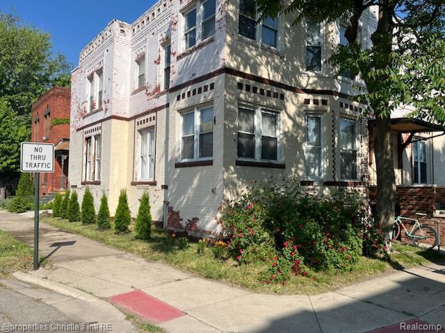 Foto principal - 4207 4th St