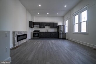 Building Photo - 2410 Wharton St