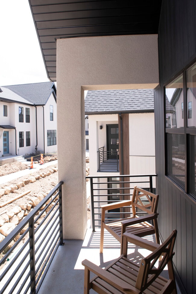 Building Photo - 1782 N 140 E