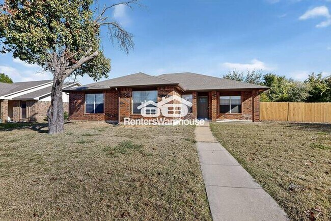 Building Photo - Completely Refreshed Flower Mound Home MOVE IN Ready