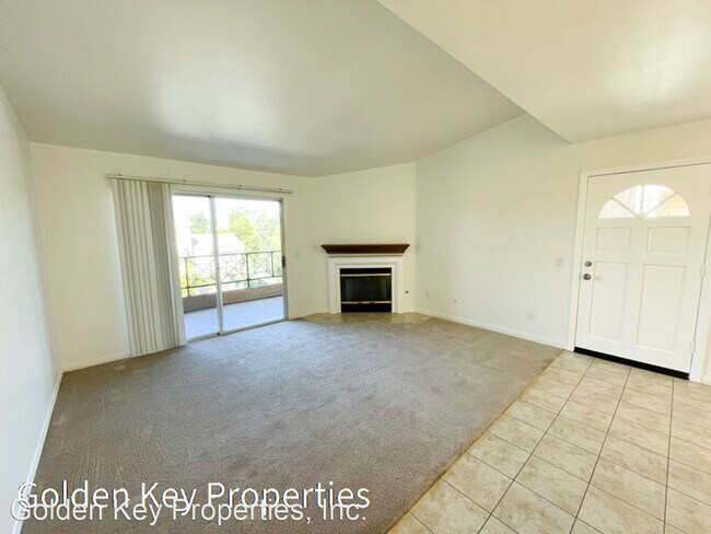 Building Photo - 1 br, 1 bath House - 3205 Costa Alta Dr. #94
