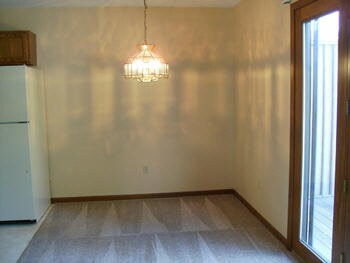 Foto del edificio - 303 Burning Bush Ln