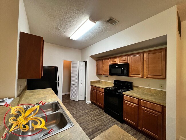 Foto del edificio - Willow Ridge 2/2 Downstairs Condo