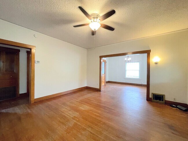 Foto del edificio - 2 bed 2 bath home