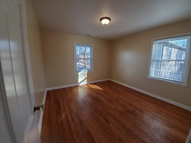 Foto del edificio - 307 S 47th St