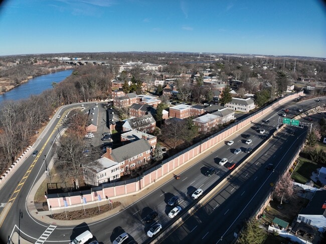 Exterior 3D - Gardens At Raritan