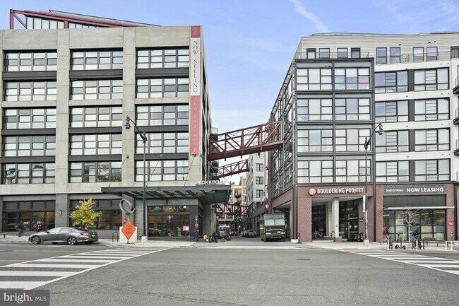 Foto del edificio - 1625 Eckington Pl NE