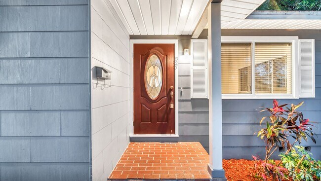 Foto del edificio - Gorgeous 2br/2ba home in North St Pete Ava...
