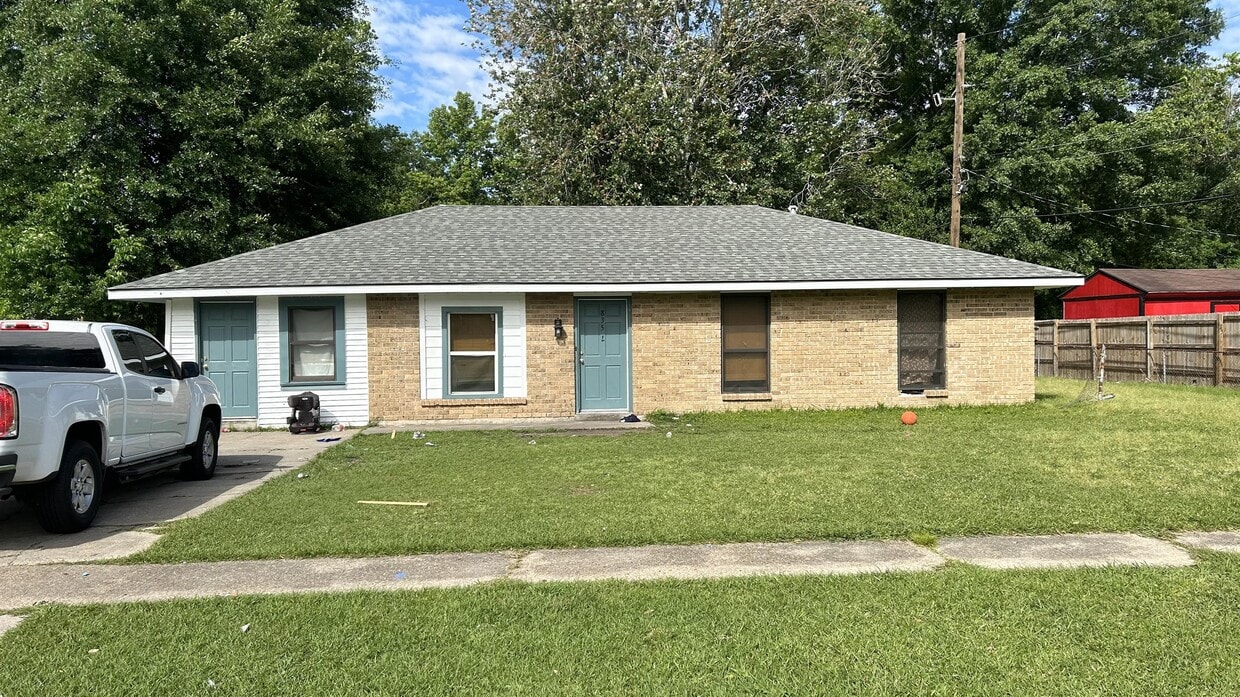 Primary Photo - 8357 McClelland Dr