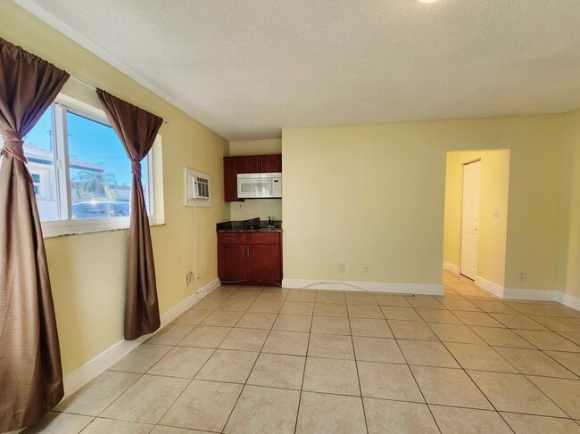 Foto del edificio - 4471 SW 54th Ct