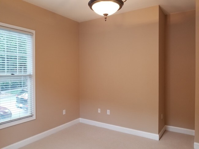 Foto del edificio - 2 Bedroom 2 Bath Located in First Ward!