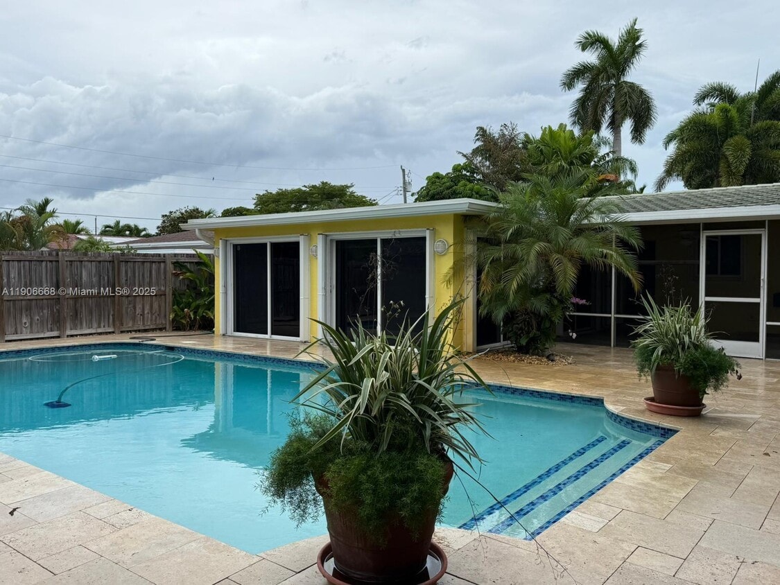 Foto principal - 1728 NE 39th St