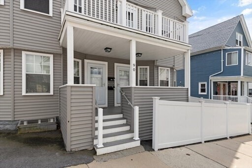 Building Photo - 90 Ashland St