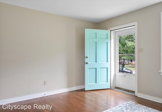 Building Photo - 3 br, 1 bath House - 2109 Rainbow Drive