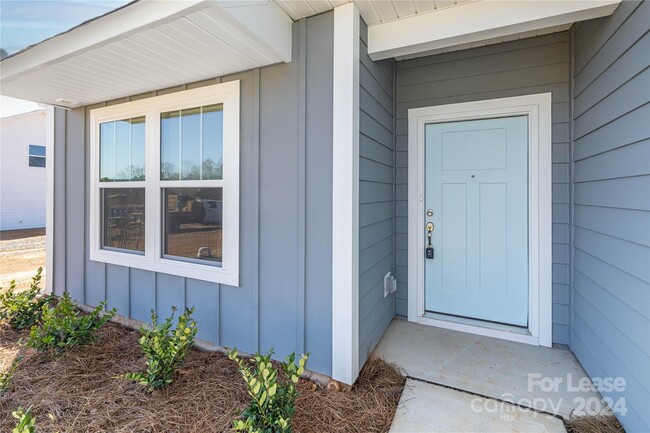Building Photo - 160 Tillery Ln
