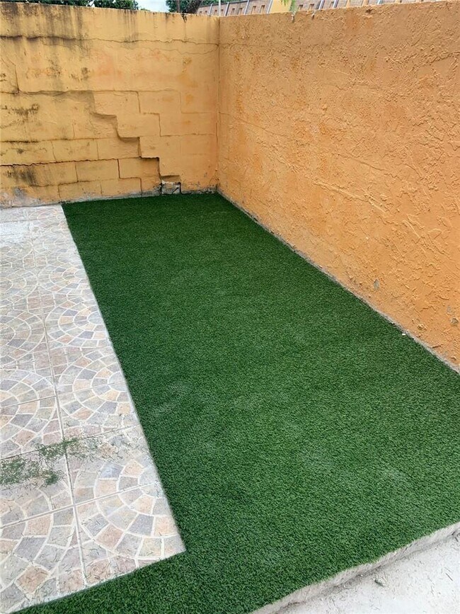 Foto del edificio - 2617 NW 60th Way