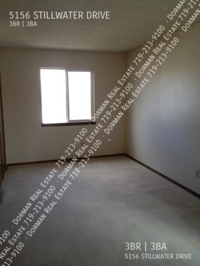 Foto del edificio - 5156 Stillwater Dr