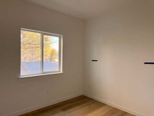 Building Photo - Ask About Our Winter Special!