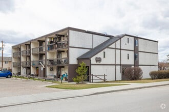 Building Photo - 152 Ross Av