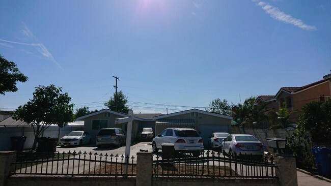 Foto del edificio - 3843 Velma Ave
