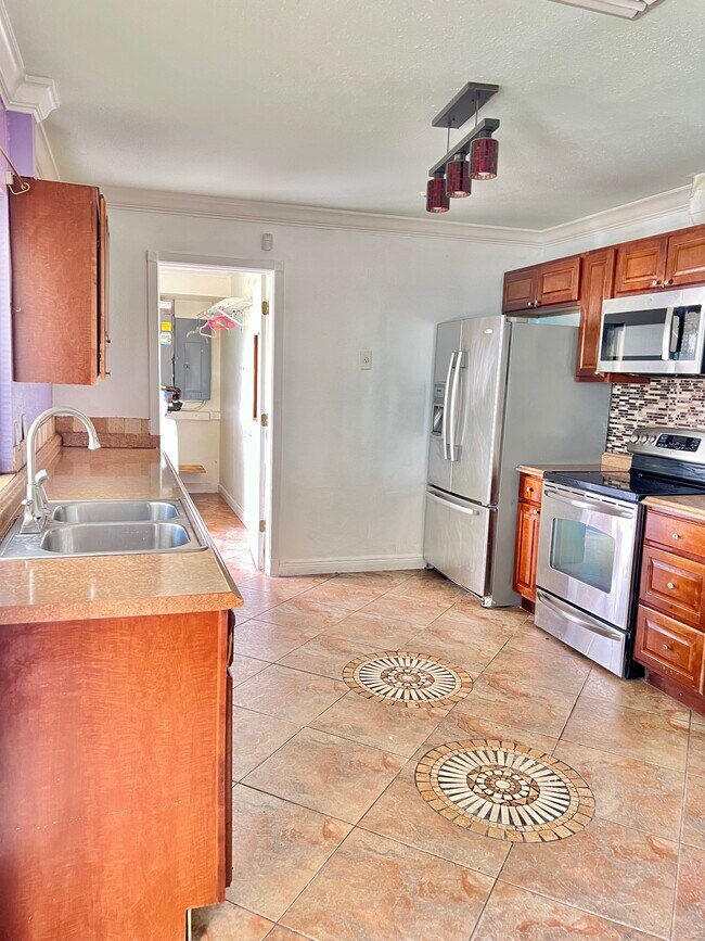 Foto del edificio - 3597 Holiday Rd