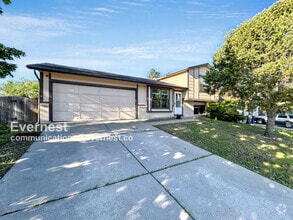Building Photo - 3645 Queensland Pl