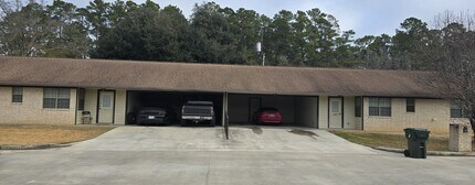 Building Photo - 104 Bellina St