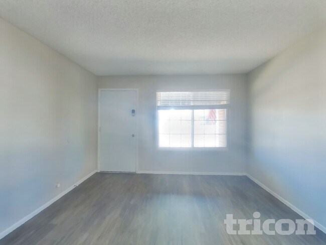 Foto del edificio - 313 W Nopal Pl