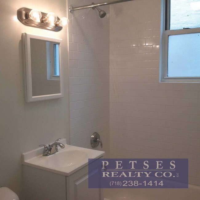 Foto del edificio - 6805 Owls Head Ct