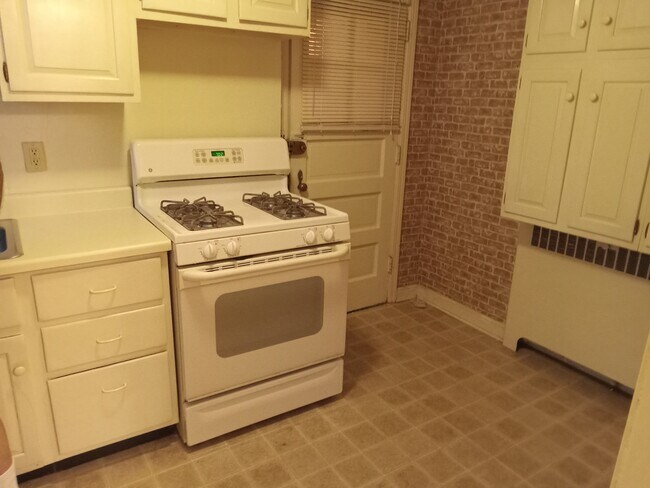 Foto del edificio - 510 Bonnie Brae Pl