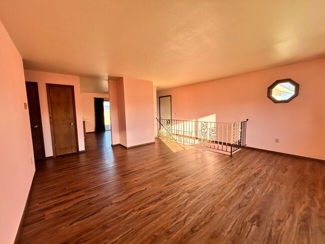 Foto del edificio - Beautiful 3 Bed 2 Bath House in Post Falls!