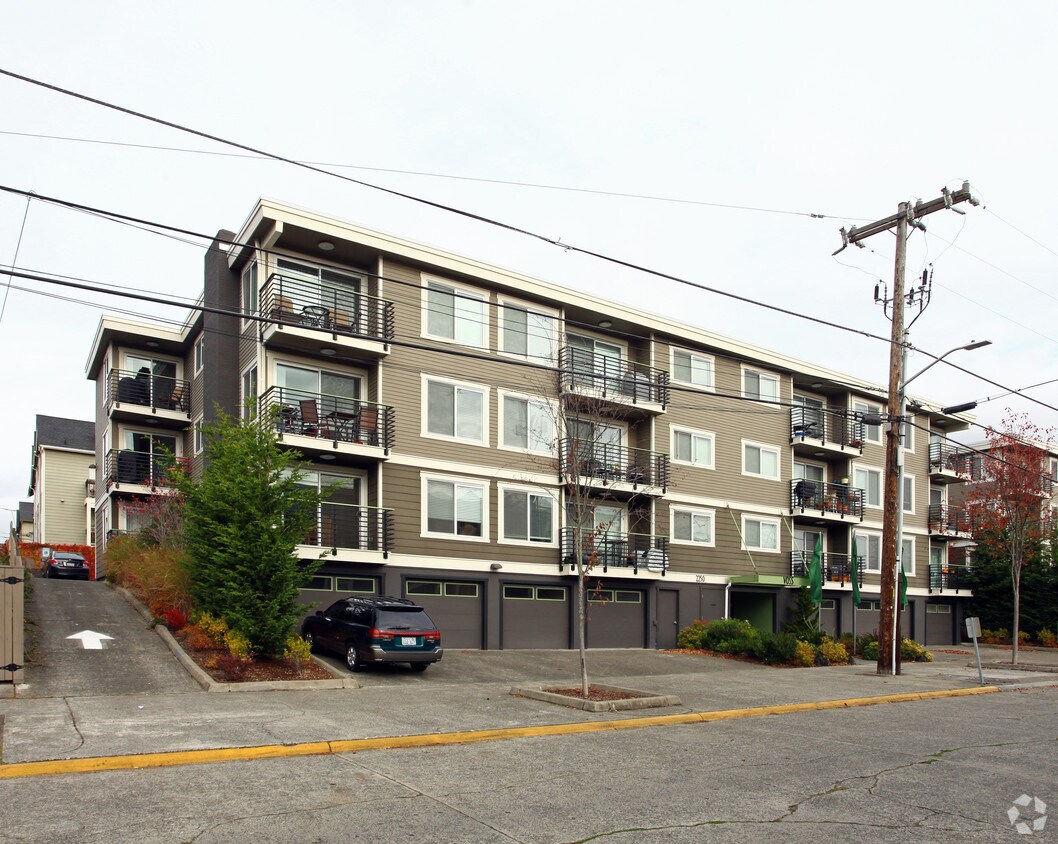 Building Photo - Voss Ballard Apartments