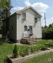 Building Photo - 206 N Lincoln St