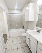 Bathroom - Woodland Hills Luxury Apartments
