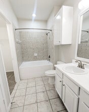 Bathroom - Woodland Hills Luxury Apartments