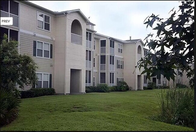 Foto del edificio - 18159 Sterling Gate Cir