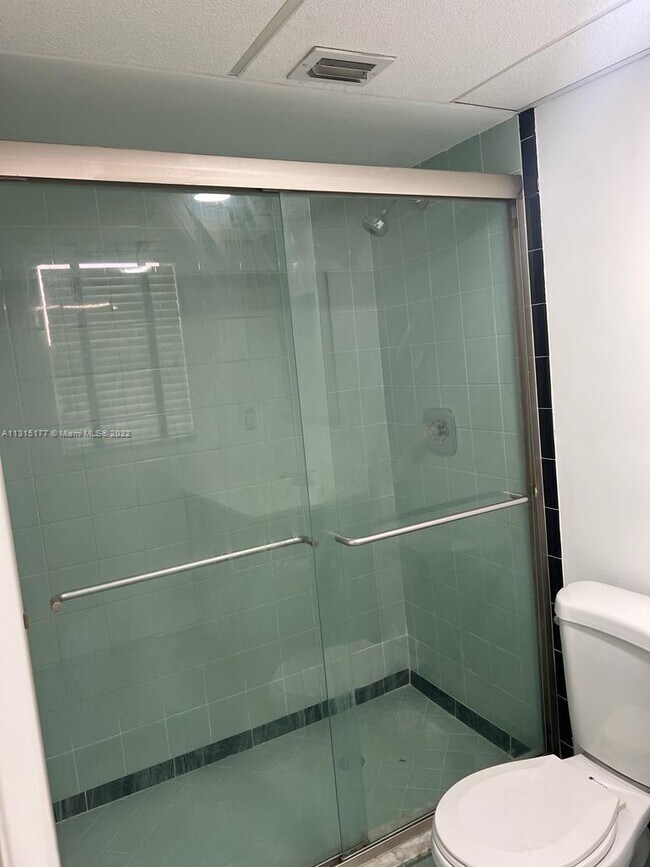 Foto del edificio - 1830 SW 81st Ave