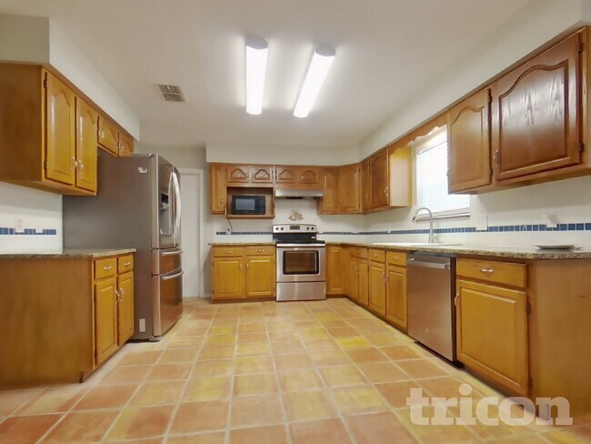 Foto del edificio - 872 Fairview Ave