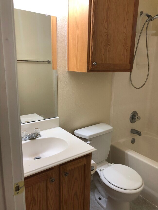 3012 View Ln, Corsicana, TX 75110 House Rental in Corsicana, TX