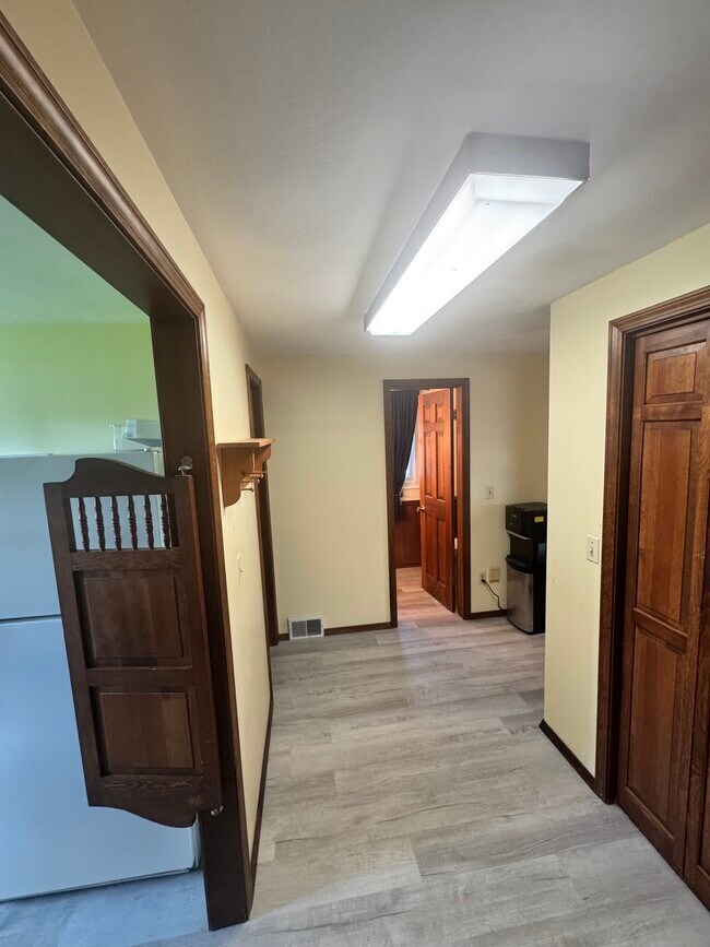 Foto del edificio - 8686 Tibbitts Rd
