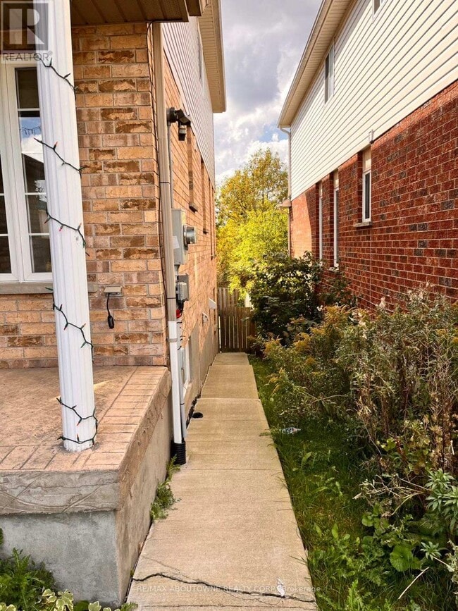 Building Photo - 3 Drohan Dr