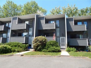Building Photo - 21 Hudson Glen St