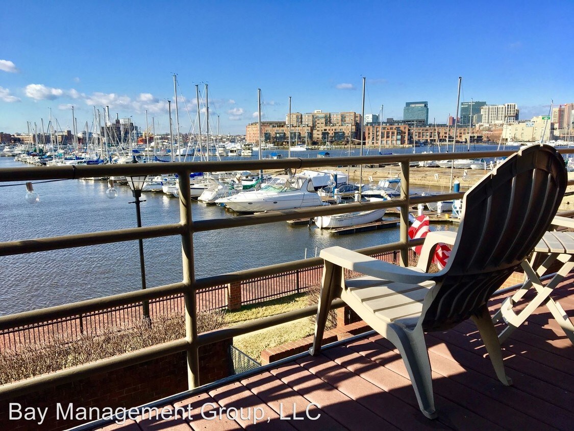 Foto principal - 3 br, 2.5 bath House - 2389 Boston Street