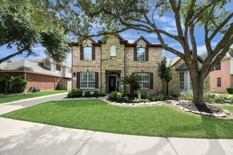 Building Photo - 3715 Hawkins Ct