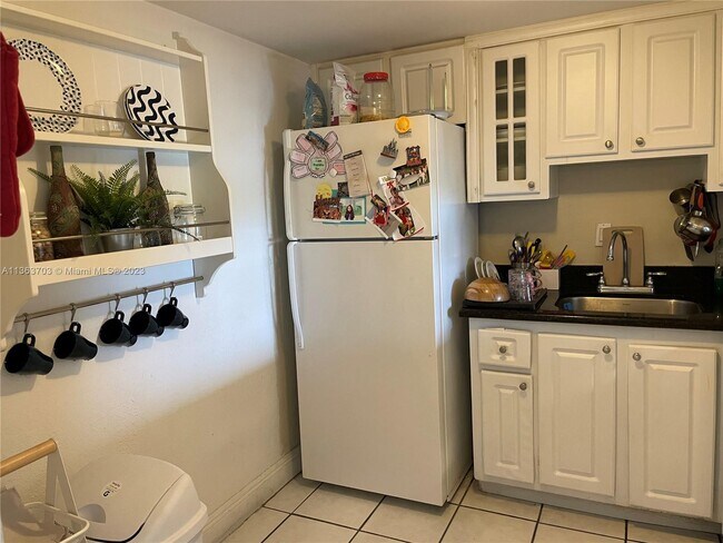 Foto del edificio - 4920 NW 79th Ave