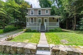 Building Photo - 2 Congdon Ln