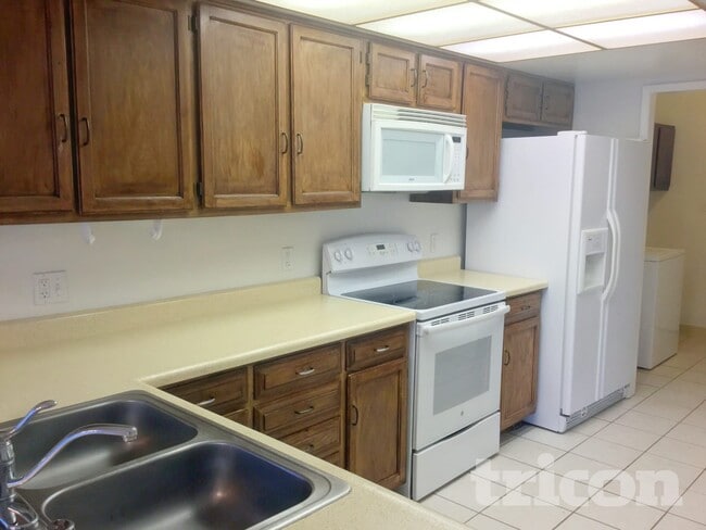 Building Photo - 2572 Wabash Cir