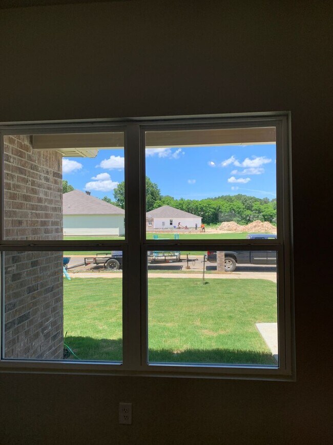 Foto del edificio - New 3bed/2bath Home in Brody Reed Subdivision
